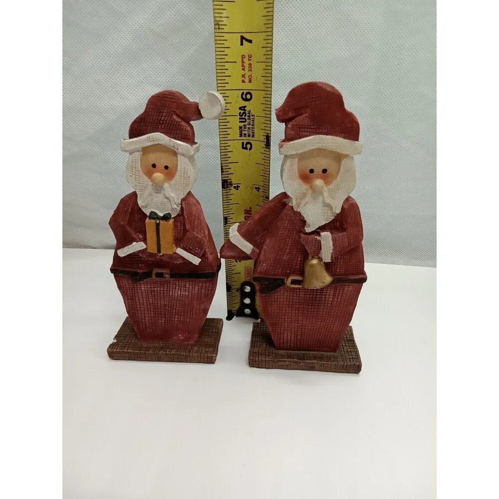 santa claus‎ figurines